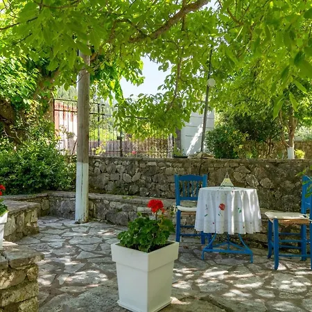 Apartment Aspro Stone Mansion In The Area Of Lefkada